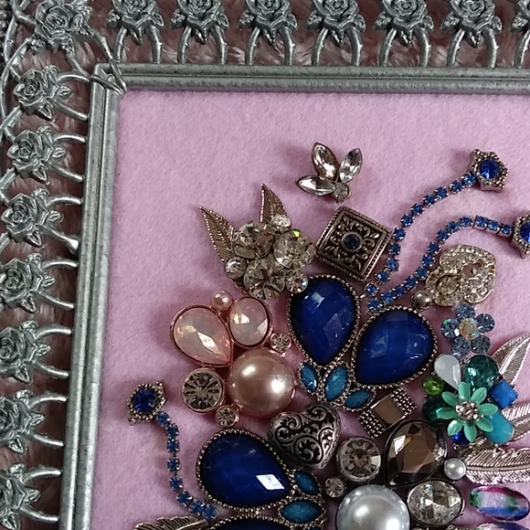 Basket of Flowers Art - Picture 5 of 7